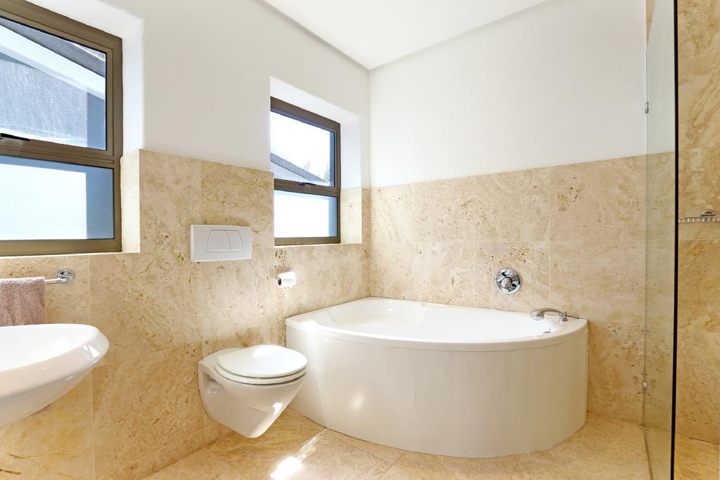 Valtameri By Totalstay Camps Bay Exterior foto